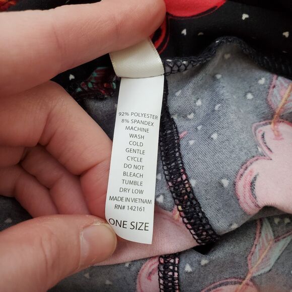 NEW LuLaRoe Valentine's Black Red Heart Leggings - Picture 8 of 9